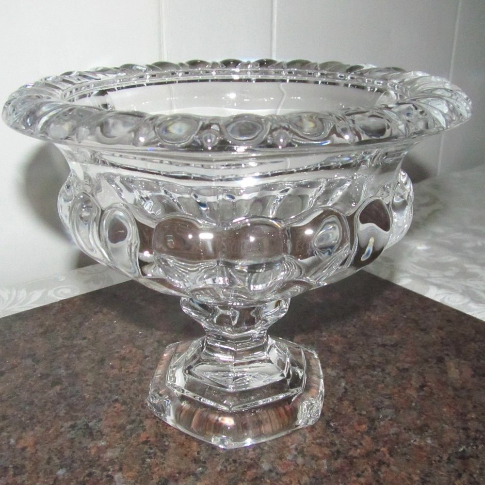 Glass compote pedestal bowl decorative centerpiece NwOT